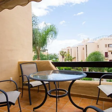 Che Costalita Apartmán Estepona