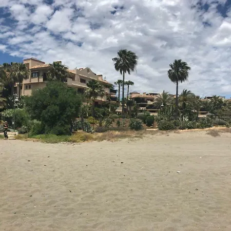Che Costalita Apartmán Estepona